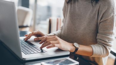 A Comprehensive Comparison Between RightAnswers and Confluence